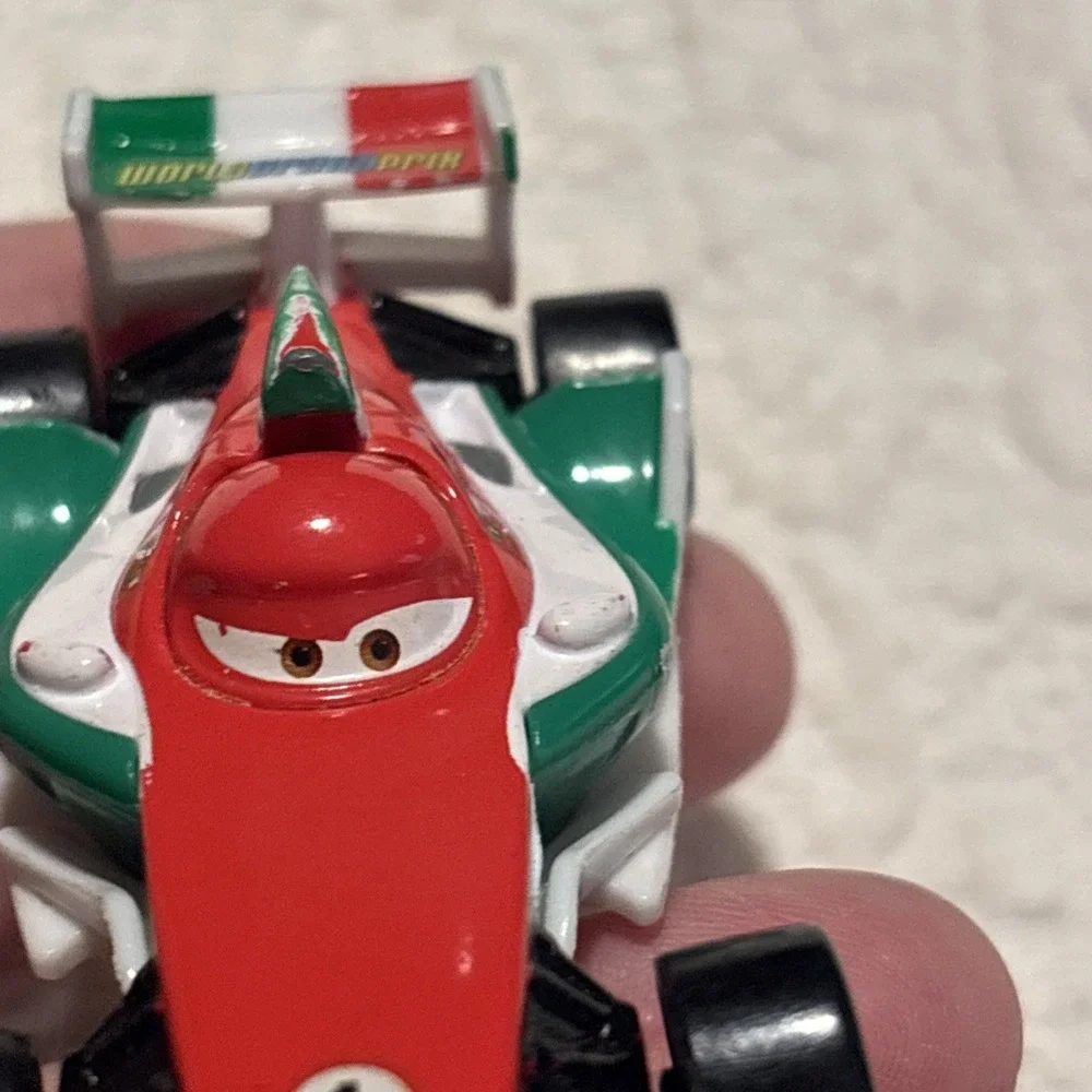 DISNEY PIXAR CARS 2 RACING RED FRANCESCO BERNOULLI.☆ NO PACKAGE☆ USED CONDITION.
